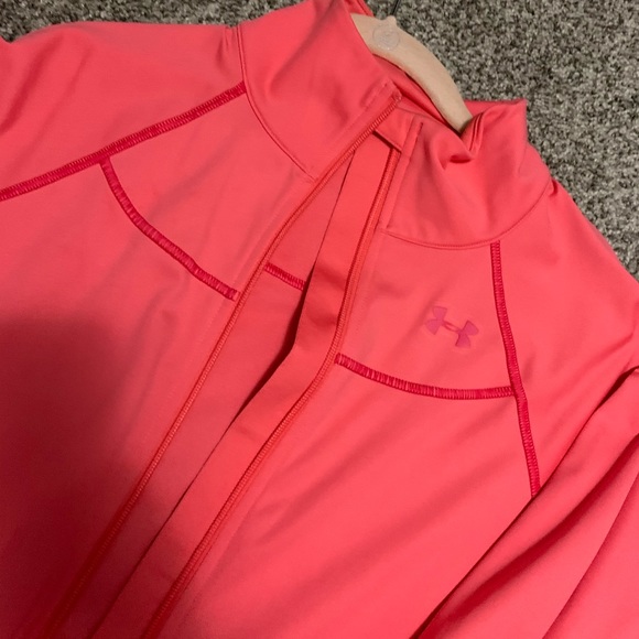 Under Armour Zip up - Picture 2 of 4